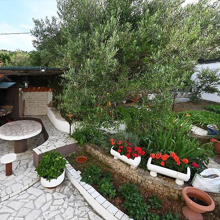 Apartment Mihovilovic سلاتين المظهر الخارجي الصورة