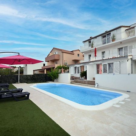 Apartment Mihovilovic سلاتين المظهر الخارجي الصورة
