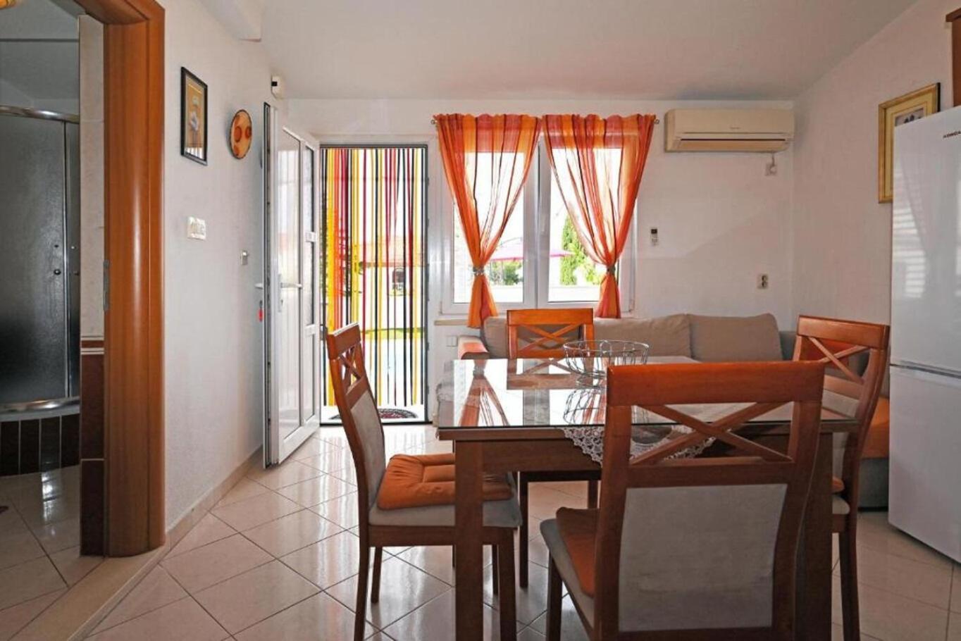 Apartment Mihovilovic سلاتين المظهر الخارجي الصورة