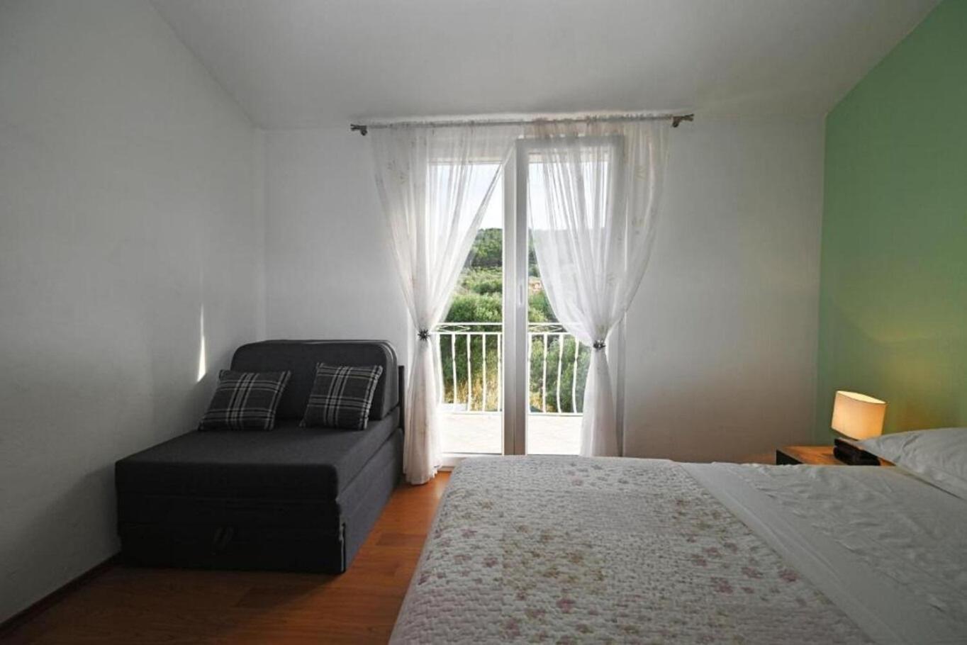 Apartment Mihovilovic سلاتين المظهر الخارجي الصورة