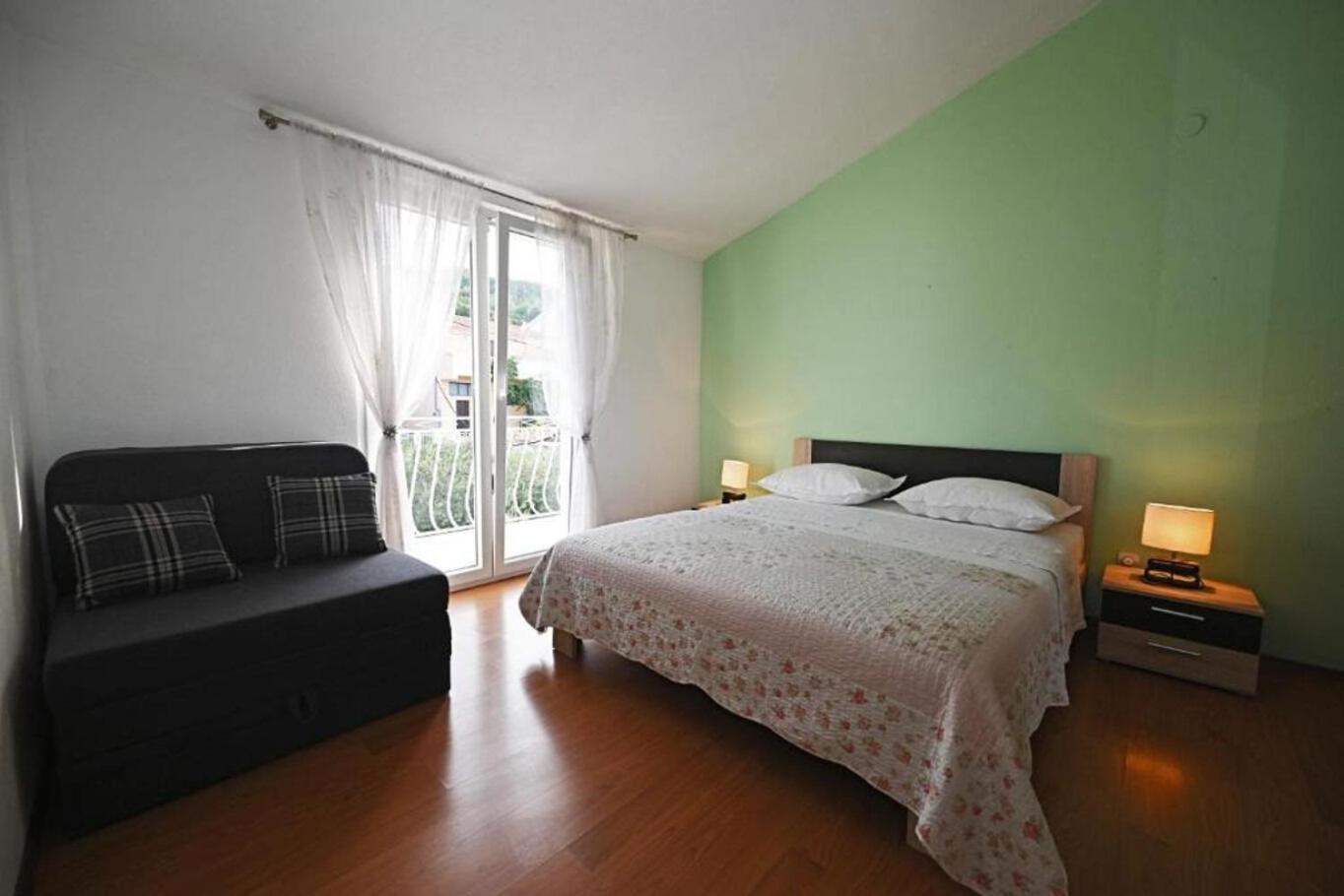 Apartment Mihovilovic سلاتين المظهر الخارجي الصورة